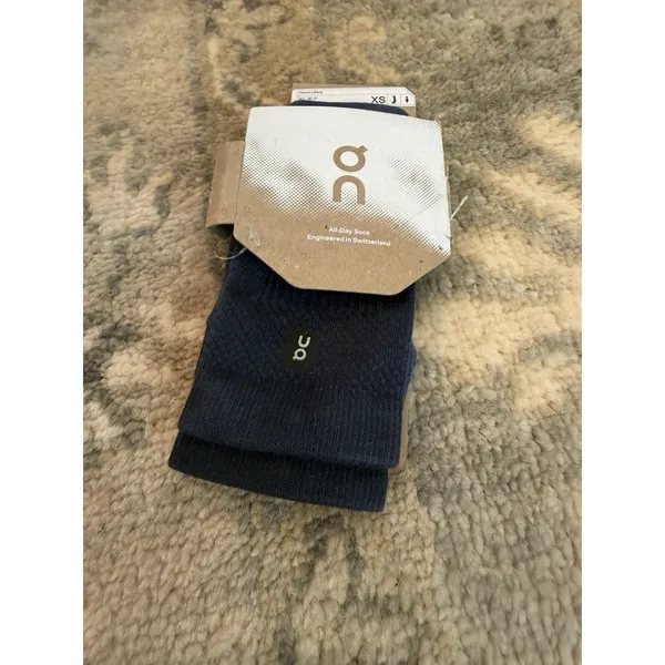 On Cloud All Day Socks Women's Denim/black Sz 5-6 NWT - Image 2