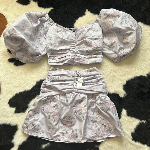 Two Piece Set - Image 3