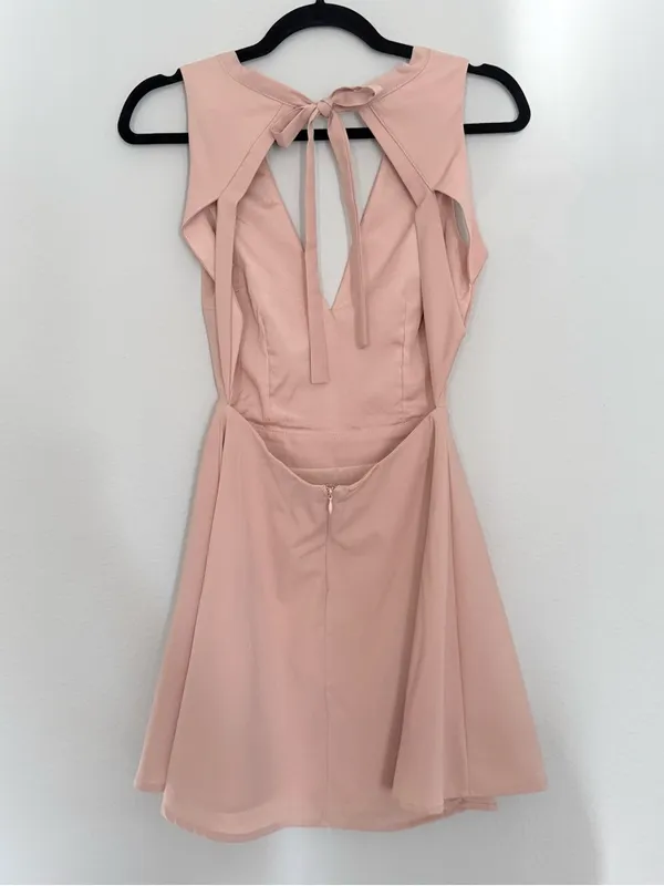 Tobi Blush Pink Sleeveless Mini Dress with Back Tie - Image 2