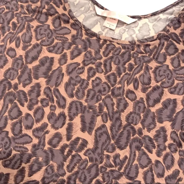 Victoria’s Secret Mauve Animal Print Casual - Image 4