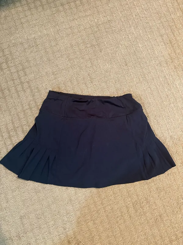 Navy/black tennis skirt - Image 2