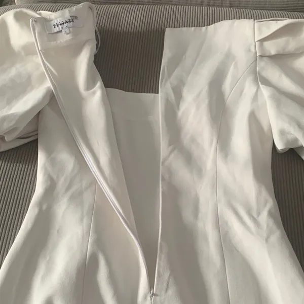 Elliatt size large alondra puff sleeve mini dress white bridal revolve - Image 11