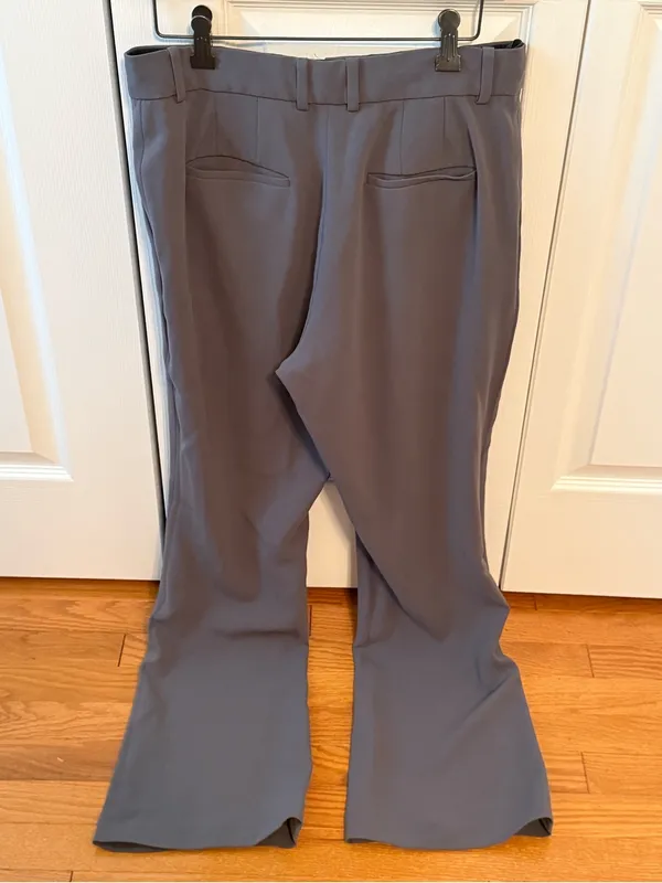 Aritzia Babaton Program Pant in Gray - Image 3