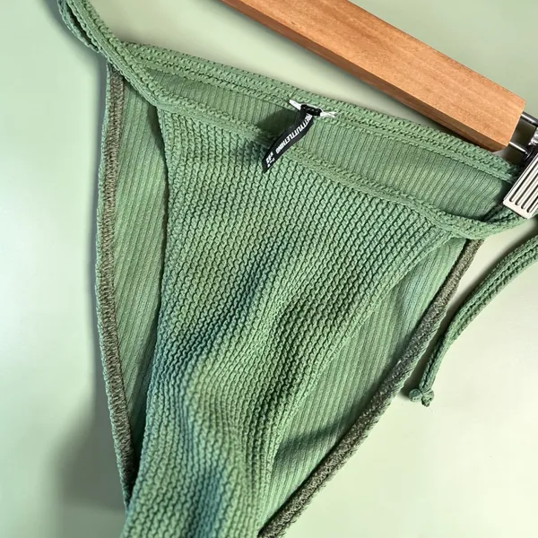 PrettyLittleThing Green Swimsuit Crin - Image 12