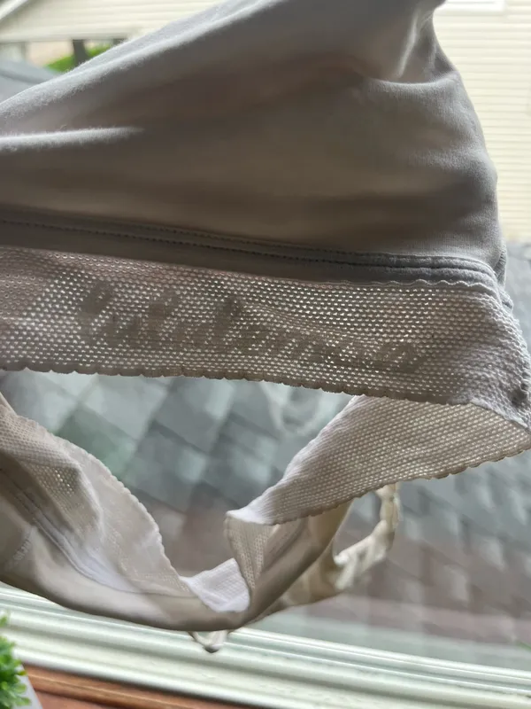 Lululemon Sports Bra - Image 4