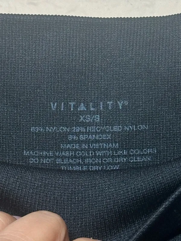 Vitality Balance Athletica Seamless Shorts - Image 3
