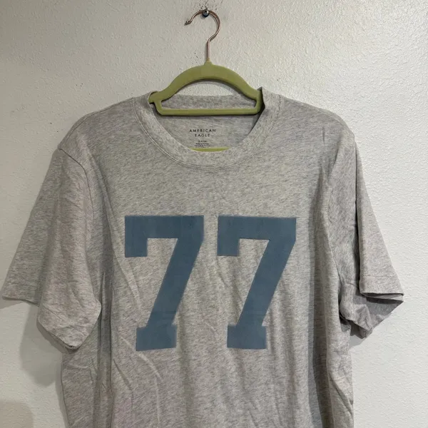 American Eagle Gray 77 Graphic T Shirt Sz S - Image 3