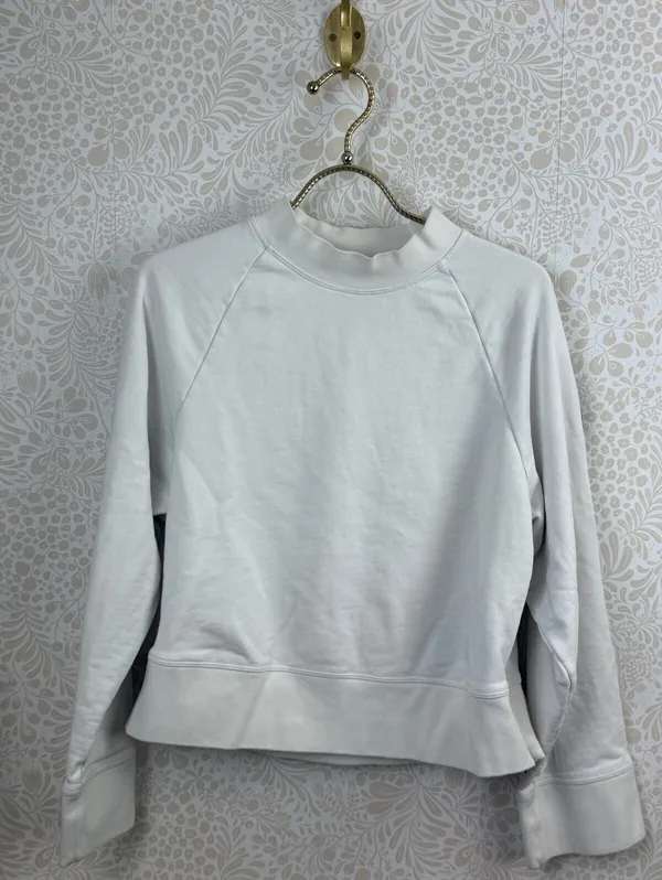 On Running Women's Undyed White Cotton Crew Neck Sweatshirt - Size - Medium - Image 4