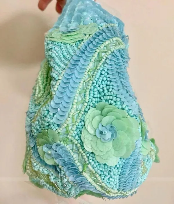 TJ Maxx Marshall’s blue green teal viral bead floral sequin shoulder bag - Image 4