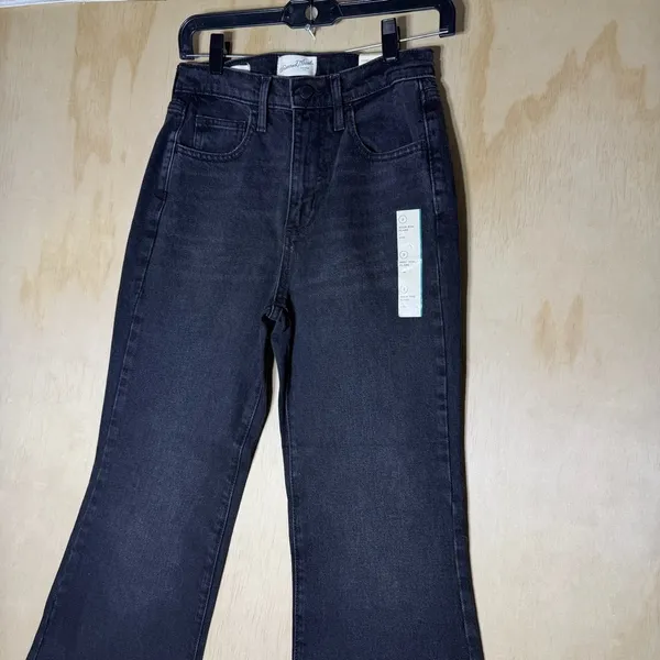 NWT Universal Thread High-Rise Flare Jeans Womens Size 2‎ Comfort Stretch Black - Image 3