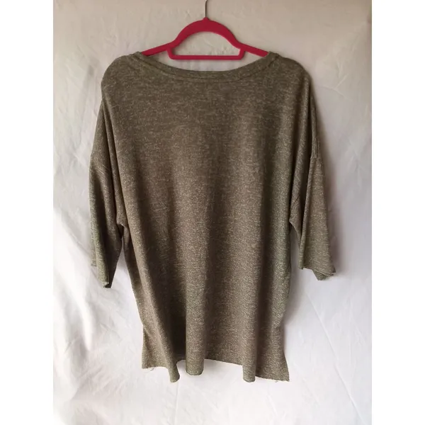 Philosophy L OverSized Feel Olive Top - Image 2