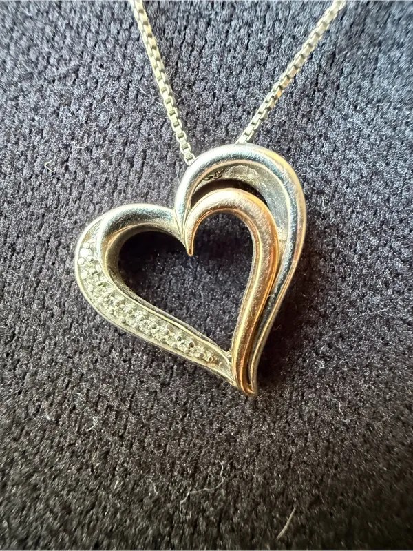 Vintage Designer JWBR Diamond Heart 10K Gold Sterling Silver Chain Necklace - Image 3