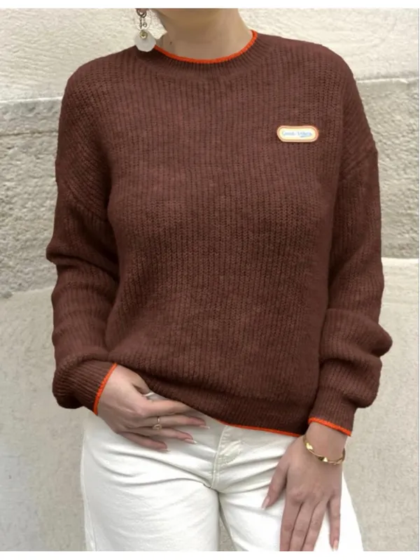 NEW Crew Neck Long Sleeve Knit Contrast Piping Strip Pullover Sweater M - Image 4