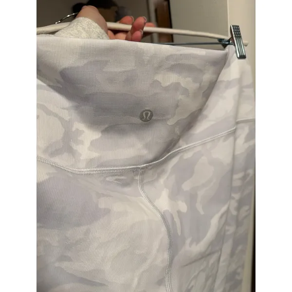 Lululemon‎ Wunder Under High-Rise Tight 25" *Luxtreme 18 - Image 4