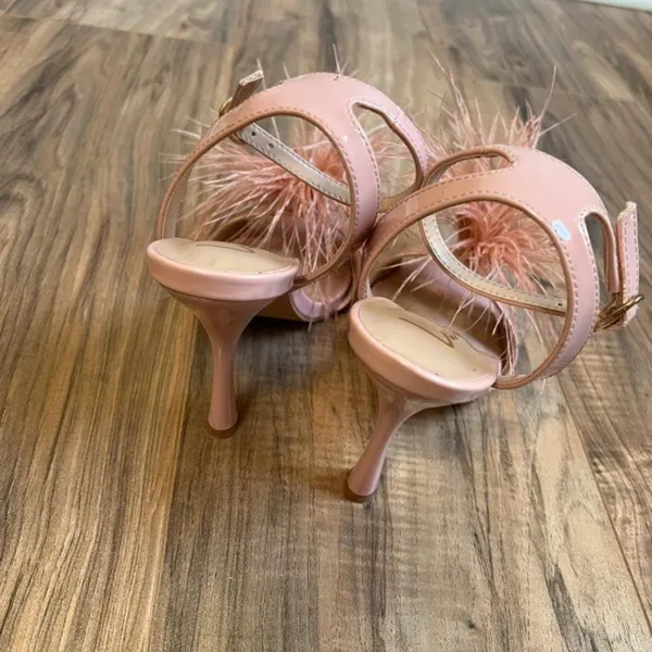 Lulu's‎ size 6 pink heels - Image 4