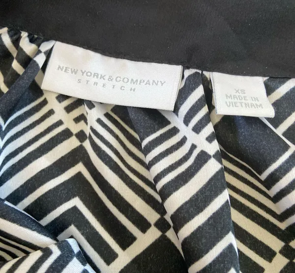 New York & Company Blouse - Image 3