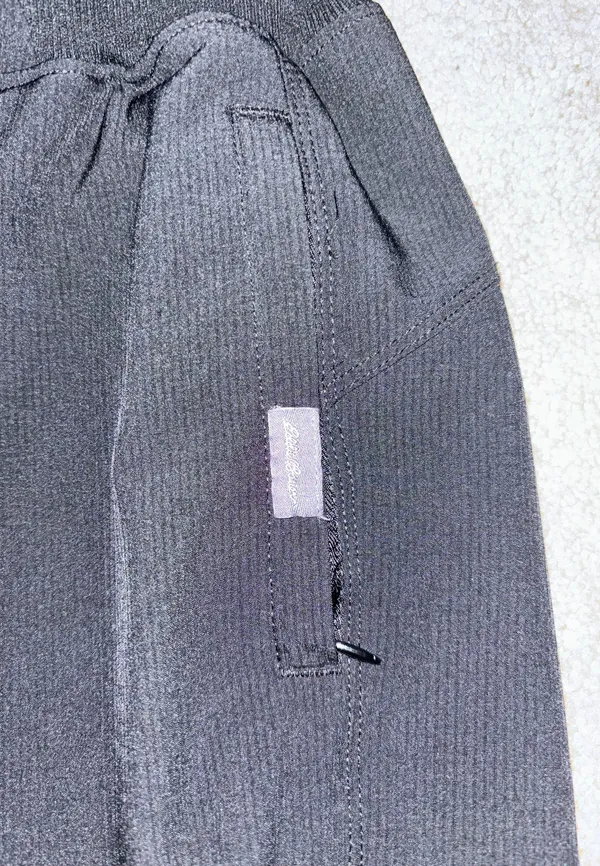 Black Size L - Image 2