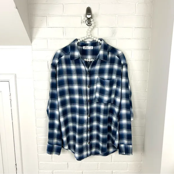 Hollister Blue Plaid Oversized Soft Flannel Button Down Shirt Size S - Image 2