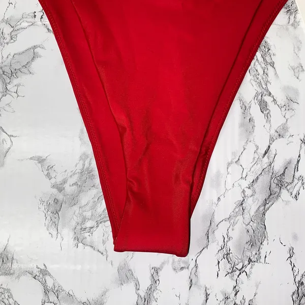 NWT Quince Cherry Red Italian High-Leg Ring Bikini Bottom Women's Size Small - Image 4