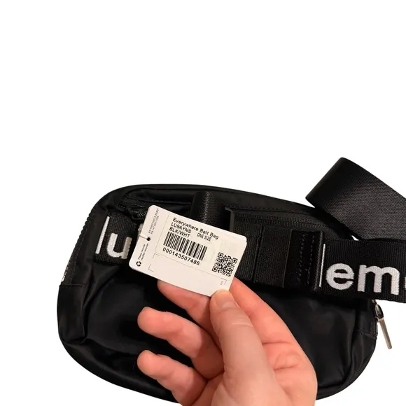 Lululemon Everywhere Belt‎ Bag Black Spellout Sporty Pack Travel Festival NWT - Image 7