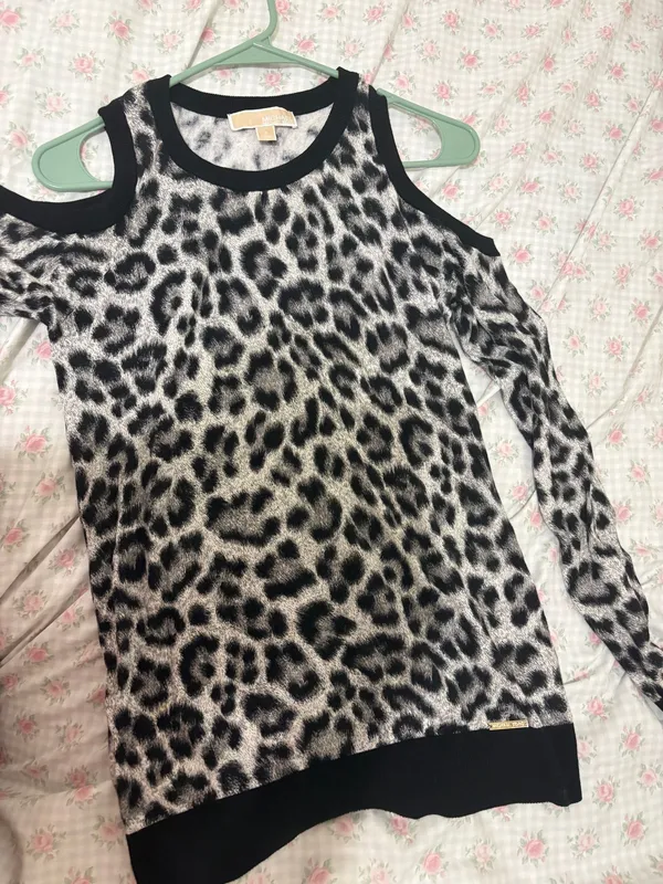 Michael Kors Women’s Leopard Print Sleeveless Tank Top – Black & Gray - Image 4