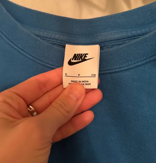 Nike Crewneck Sweatshirt - Image 4