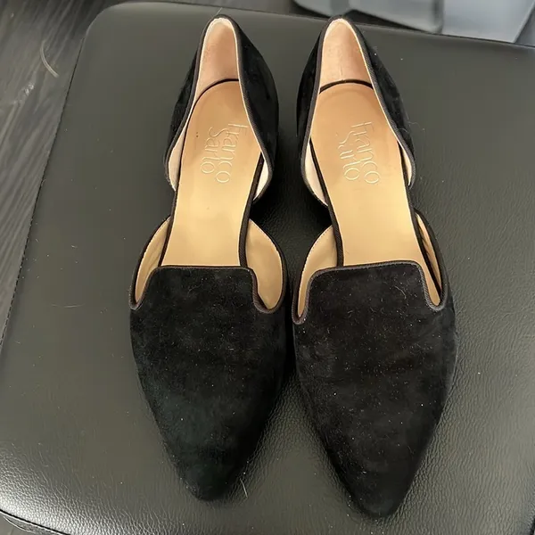 Franco Sarto black velvet cutout ballet flats - Image 4