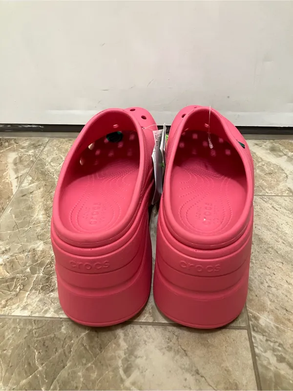 Pink Croc clogs NWT - Image 2