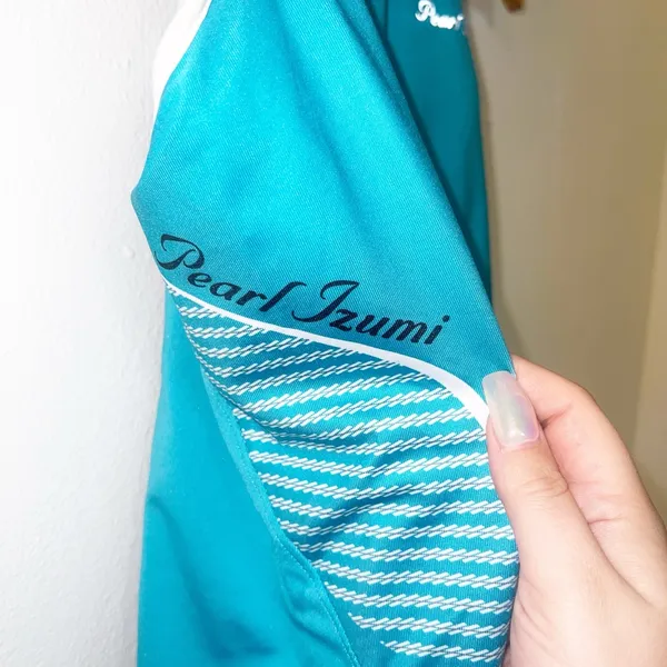 Pearl Izumi p.r.o teal black and white womens built in bra biking tank top - Image 5