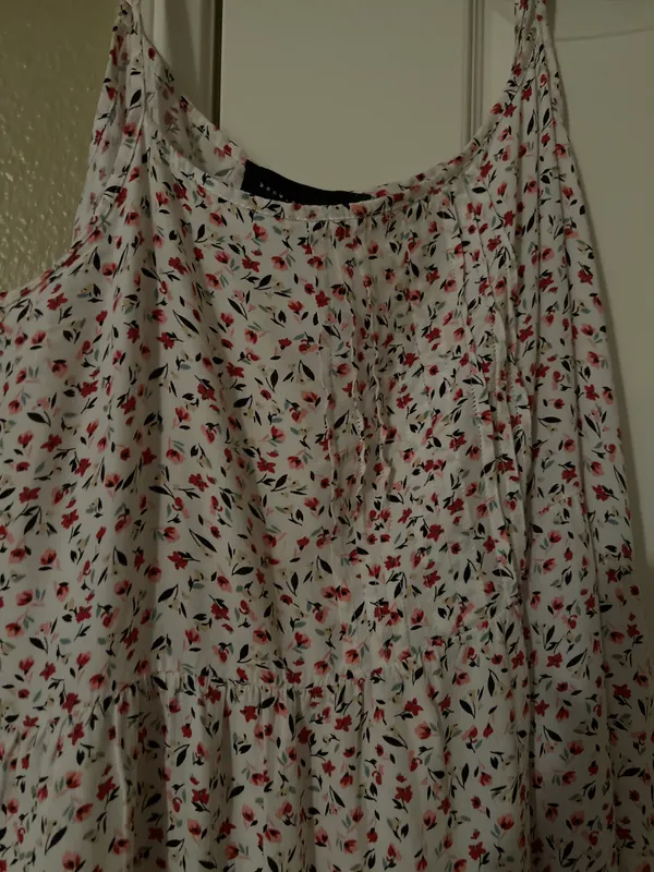 Know One Cares Dress - Image 2