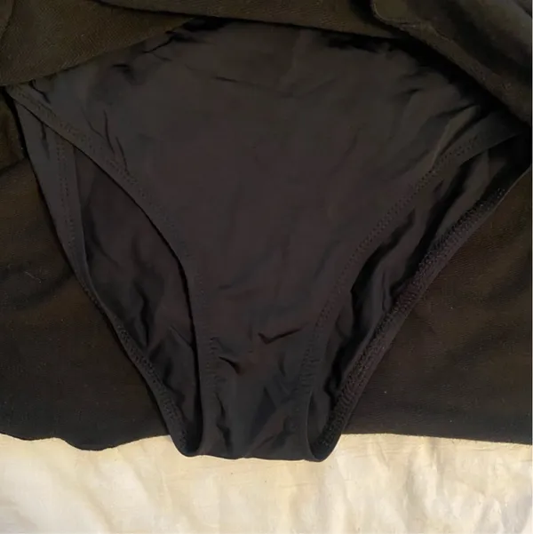 Edikted ruched mini skirt black - Image 4