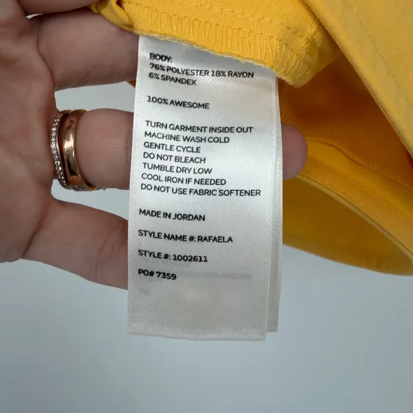 NWT FIGS Rafaela Oversized Scrub Top M Lifesaver Yellow Mandarin Collar - Image 5