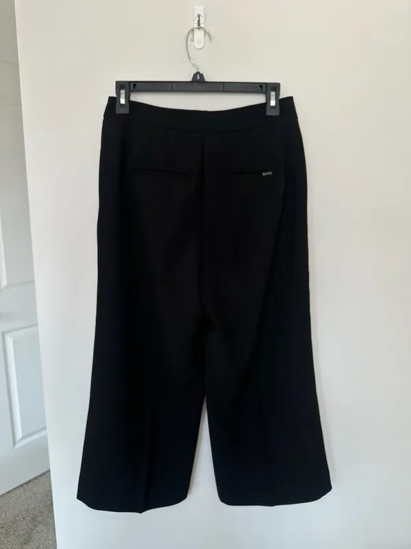 White House Black Market Black Crop Pants Size 2 - Image 2