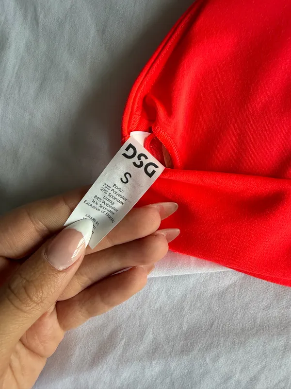 DSG bright orange sports bra - Image 3