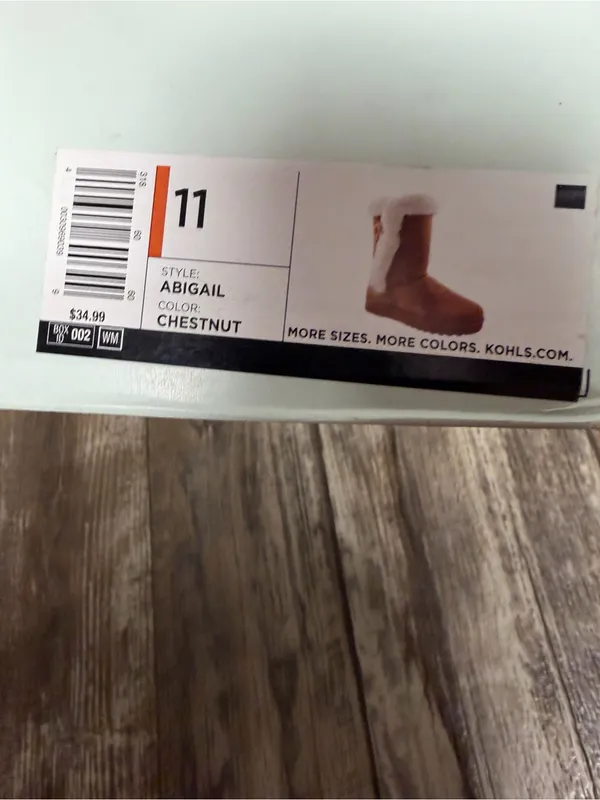 SO Tan Faux-Suede Winter Boots with Cream Faux-Fur Trim Size 11 - Image 12