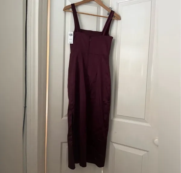Abercrombie and Fitch Plum Dress - Image 4