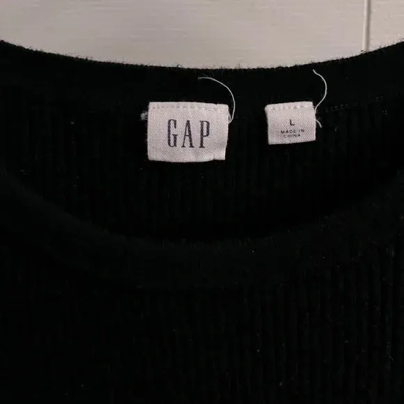 Gap Ribbed Crew Neck Shirt L - Image 5