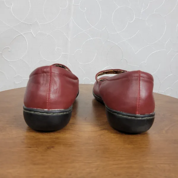 Soft Style Womens Shoes Size‎ 7 Red Mary Janes Round Toe Strap Closure Flat - Image 4