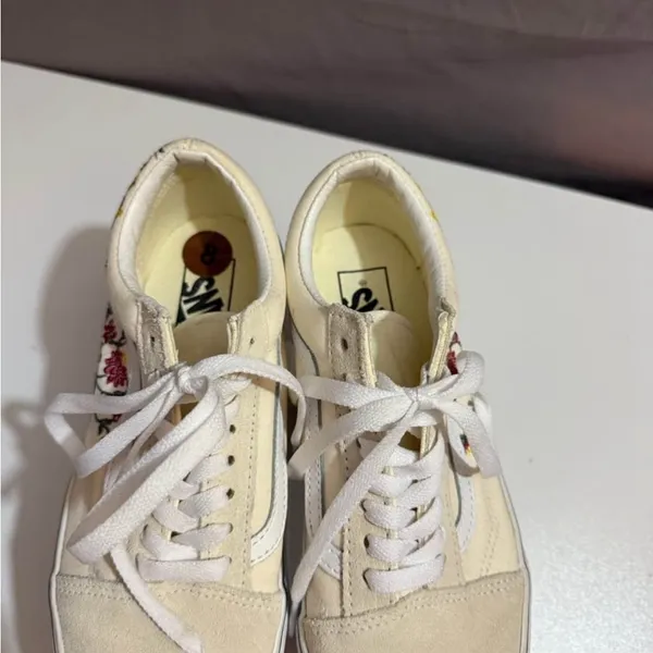 Vans Old Skool Platform Floral Embroidery Sneakers size 8 - Image 4