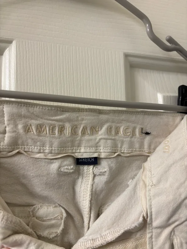 American Eagle White Cargo Pants  - Image 6