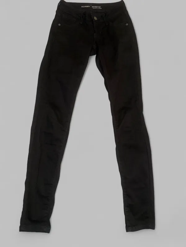 Old Navy Low rise Rockstar jeans  - Image 2