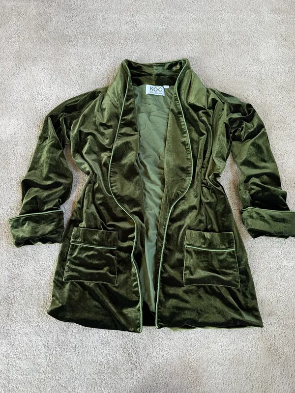 KOC Collection Olive Green Velvet Blazer – Size S - Image 2