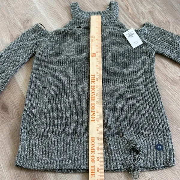 Hollister Green Long Sleeve Open Shoulder Sweater Size XS NWT - Image 9