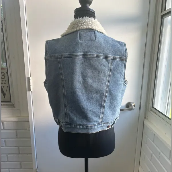 Judy Blue Shearling Lined Denim Vest small‎ layered streetwear transitional - Image 5