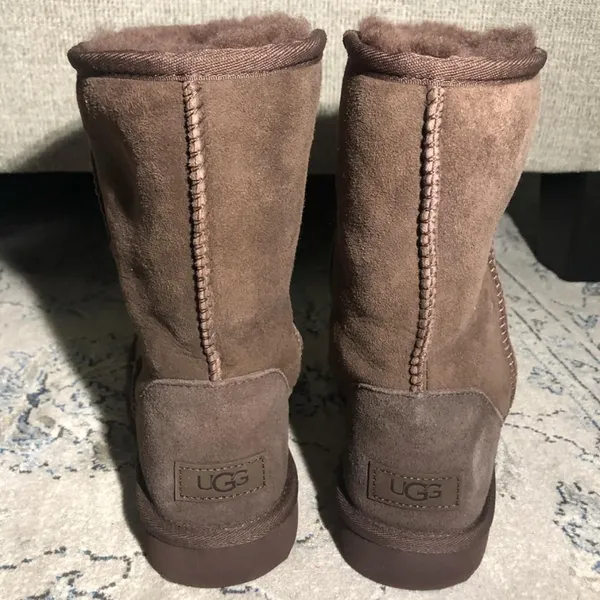 UGG Classic Short II Burnt Cedar - Image 8