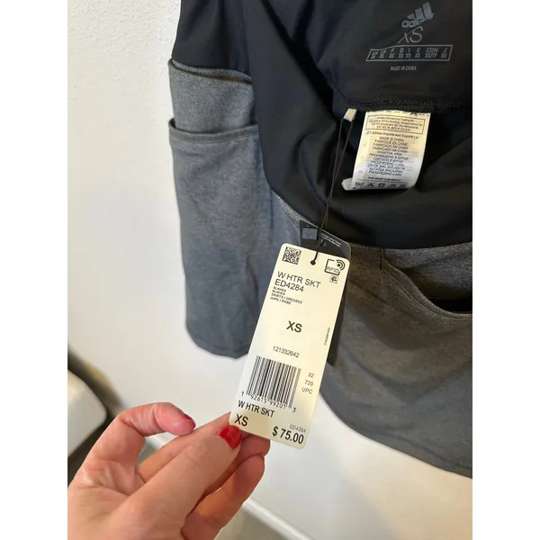 Adidas NWT heather gray golf‎ skort - Image 4