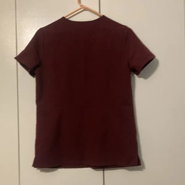 Figs Technical Collection Wine Color Women’s Size XS 3 Pockets - Image 7