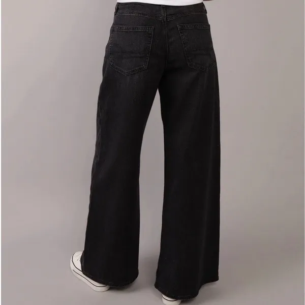 American Eagle Super High-Rise Ultra Wide Leg Jeans Black Strigid Womens 8 Short - Image 2