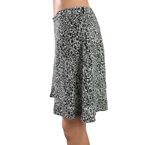 Kimchi Blue Black White Floral Mid Waist Zip Flare A Line Mini Skirt Size M - Image 2