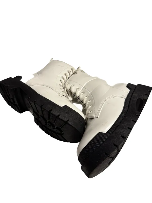 Charlotte Russe Ankle Boots - Image 5